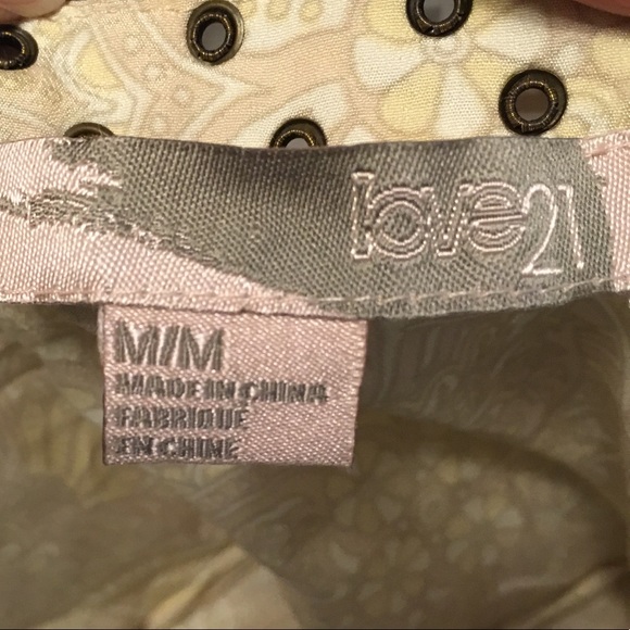 Forever 21 / Love21 Long Sleeve Blouse (Size: Medium) - Picture 6 of 9